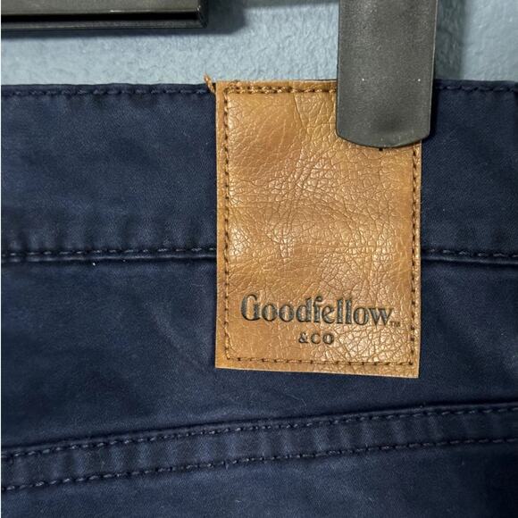 GOODFELLOW & CO NAVY BLUE MENS CHINO PANTS SIZE 36 WAIST X 30 INSEAM - Picture 5 of 11